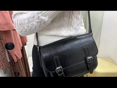 ❤️ Public masturbation ntawm cov hluas bitch FeralBerry nrog ib tug dildo nyob rau hauv lub chav ua noj ☑  Porn video  ntawm hmn.josporn-com.ru%  Ib ❤